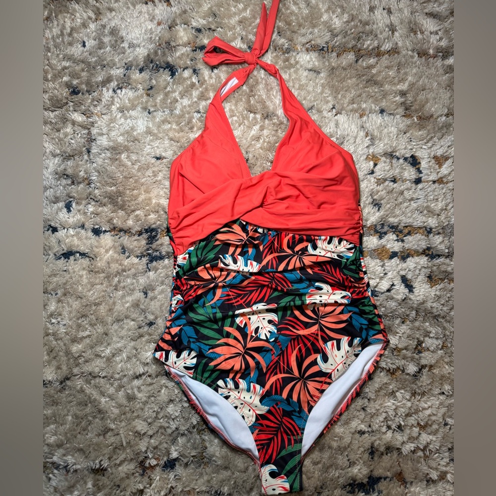 SUUKSESS Halter One-Piece Swimsuit Coral Pink Leaf L NWT
